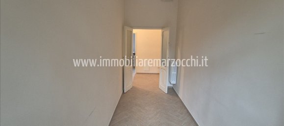 4 bedrooms Apartment in Siena, Italy No. 352637 5