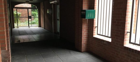 Gewerbliche Immobilie in Seclin, France 98m², Nr. 90971 2