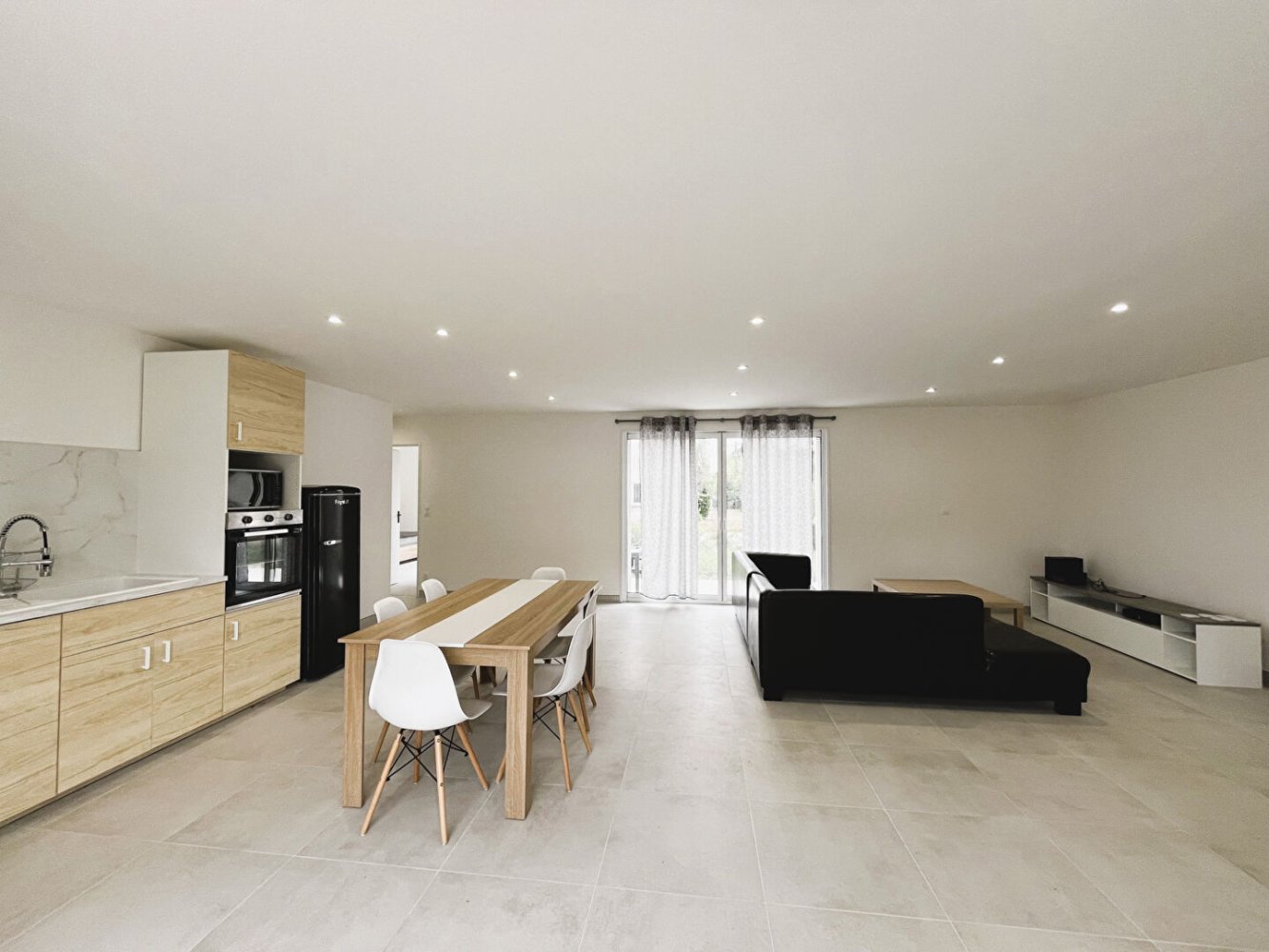 3 chambres Maison à Vineuil, France No. 264674