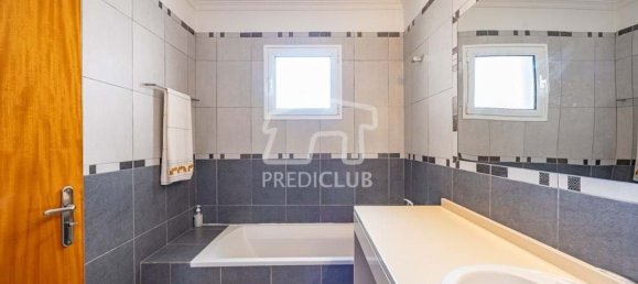 3 غرف نوم منزل في Funchal, Portugal رقم 106659 15