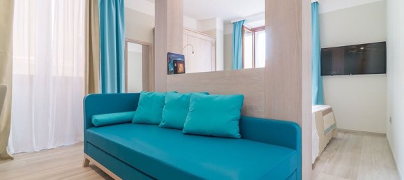 1000m² Building in Cagliari, Italy No. 297103 25