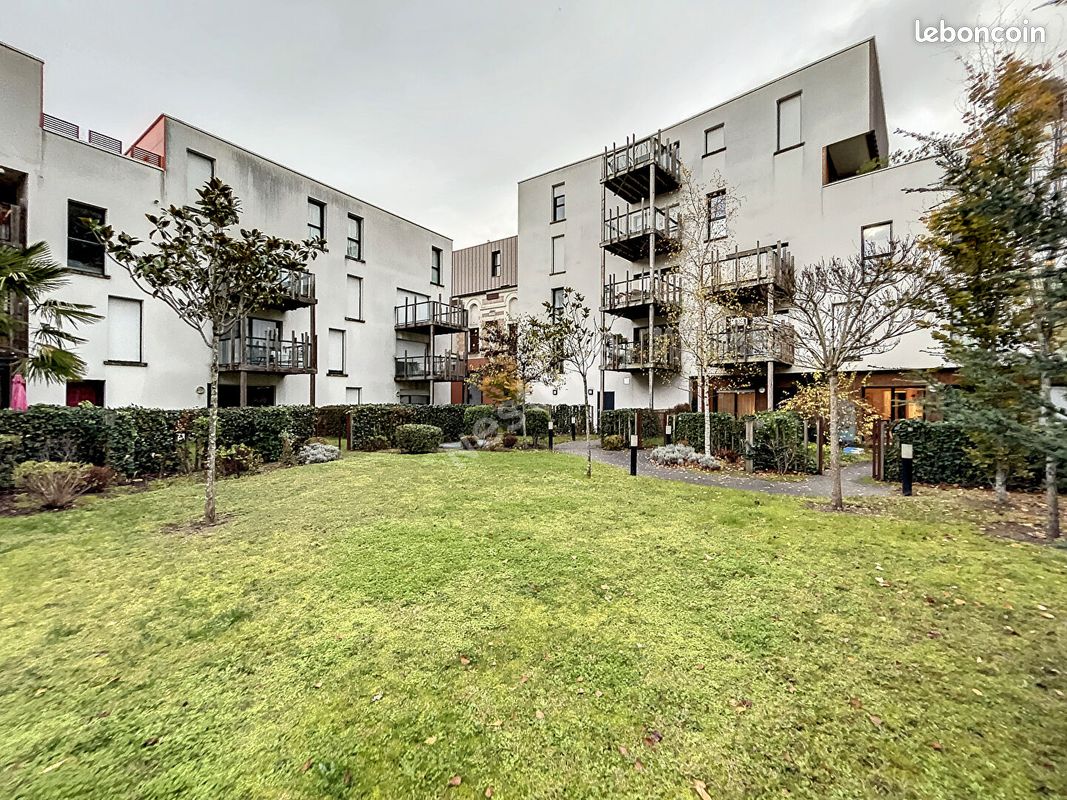 Apartamento de 1 dormitorio en Tours, France No. 256018