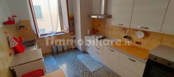 Apartamento de 2 dormitorios en Genoa, Italy No. 313341 3