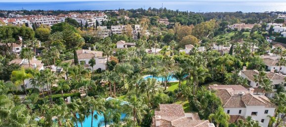 6 bedrooms Villa in Marbella, Spain No. 98933 12