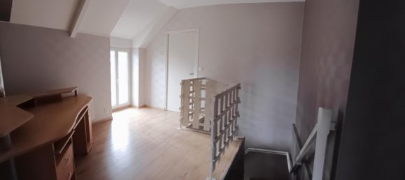 3 Schlafzimmer Haus in Miniac-Morvan, France, Nr. 276022 12