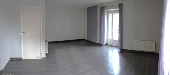 3 Schlafzimmer Haus in Miniac-Morvan, France, Nr. 276022 4