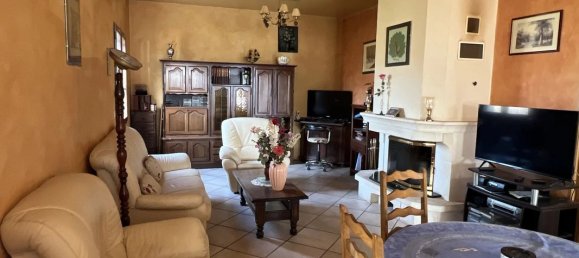 2 bedrooms House in Vienne, France No. 335616 6