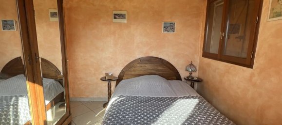 2 bedrooms House in Vienne, France No. 335616 5