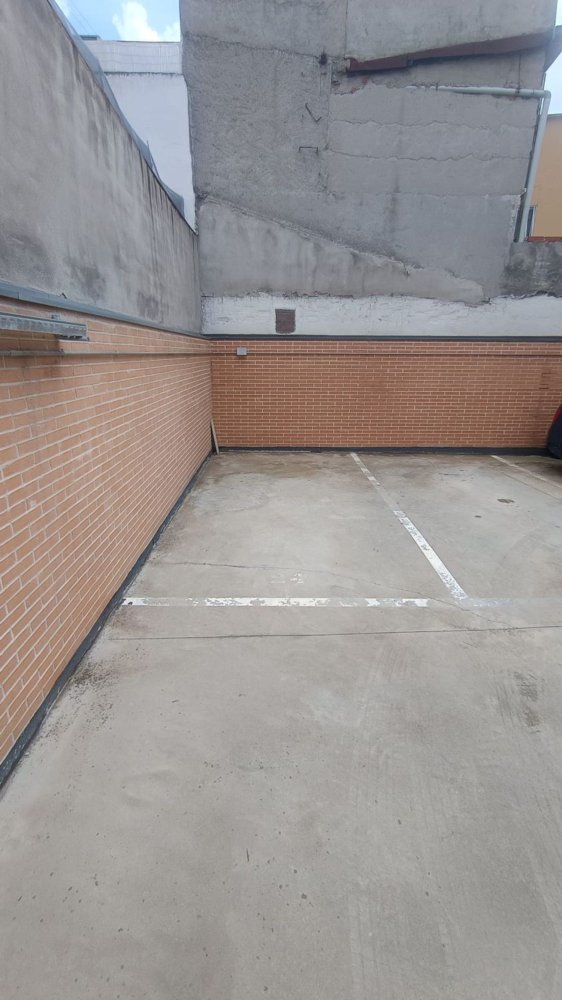 Гараж 12м² в Алкобендас, Испания № 191967