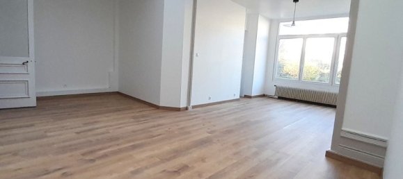 4 chambres Maison à Calais, France No. 67360 9