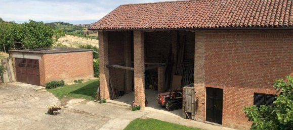 3 bedrooms House in Asti, Italy No. 20333 42