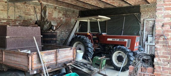 3 bedrooms House in Asti, Italy No. 20333 35