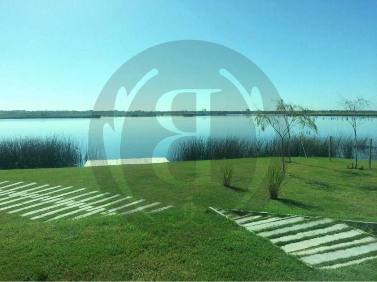  Land in Escobar, Argentina No. 114948