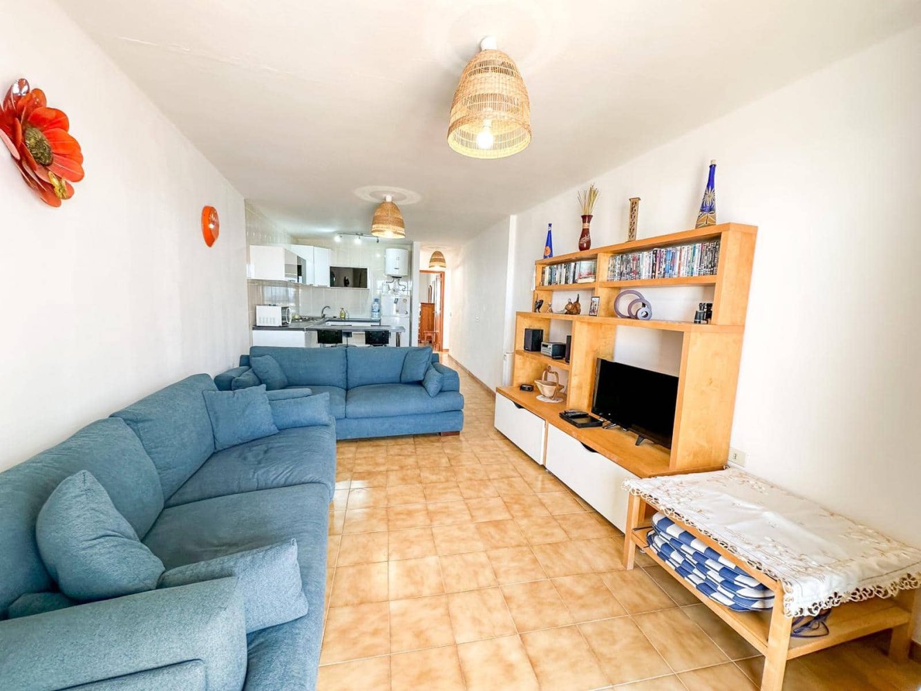 Apartamento de 2 dormitorios en Tias, Spain No. 205809