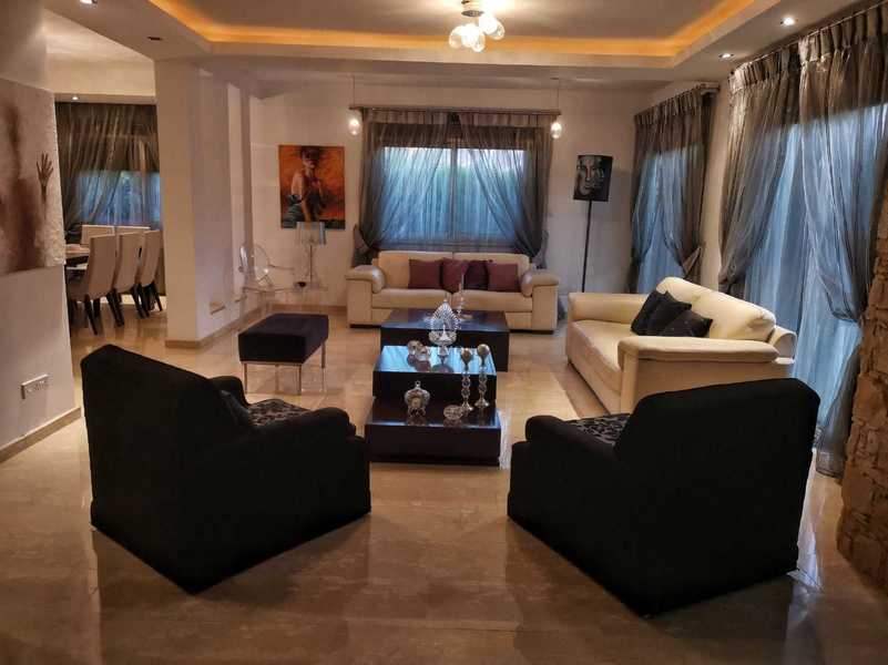 4 Schlafzimmer Gewerbliche Immobilie in Mesa Geitonia, Cyprus, Nr. 18964