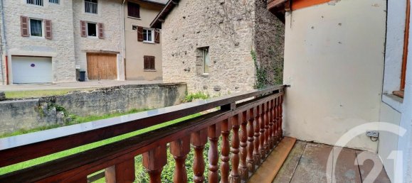 Таунхаус с 3 спальнями в Эн, Франция № 301314 2