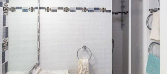 Villa de 4 dormitorios en Marbella, Spain No. 186089 16