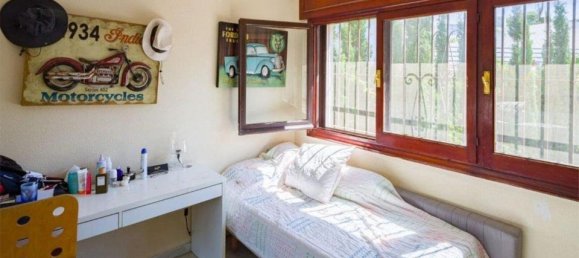 Villa de 4 dormitorios en Marbella, Spain No. 186089 17