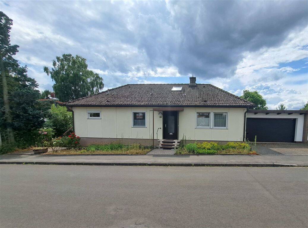 9 rooms Townhouse in Kassel, Germany No. 171611