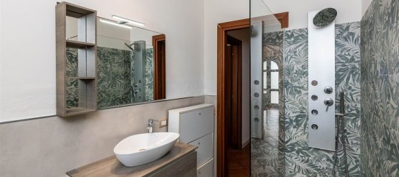 2 bedrooms Apartment in Pistoia, Italy No. 313758 16