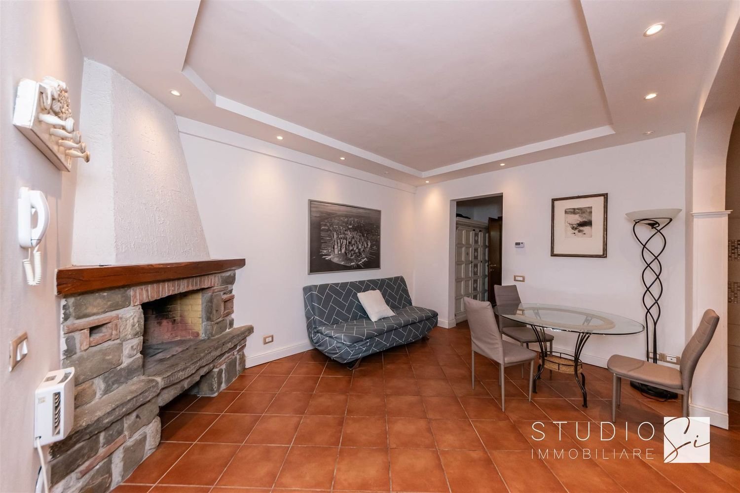 2 bedrooms Apartment in Pistoia, Italy No. 313758