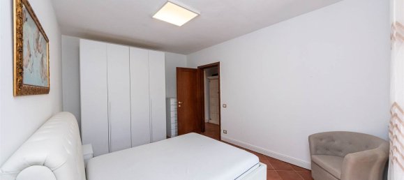 2 bedrooms Apartment in Pistoia, Italy No. 313758 13