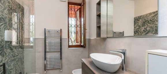 2 bedrooms Apartment in Pistoia, Italy No. 313758 17