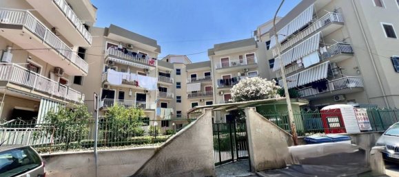 2 bedrooms Apartment in Sant'Antimo, Italy No. 279310 8