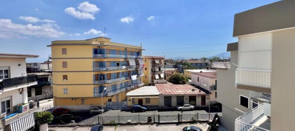 2 bedrooms Apartment in Sant'Antimo, Italy No. 279310 2