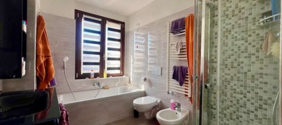 Дом с 5 комнатами в Санджано, Италия № 69180 14