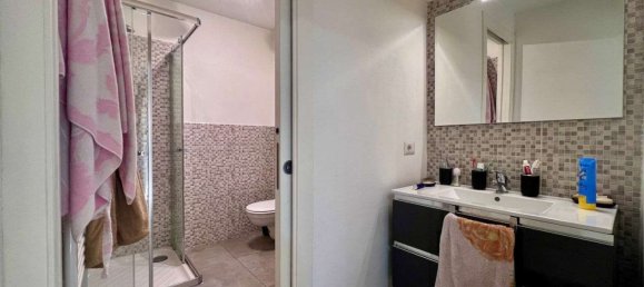 Дом с 5 комнатами в Санджано, Италия № 69180 13