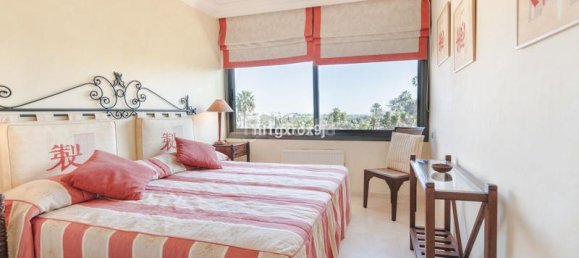 Dúplex de 2 dormitorios en Marbella, Spain No. 52194 12