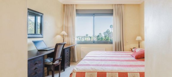 Dúplex de 2 dormitorios en Marbella, Spain No. 52194 14