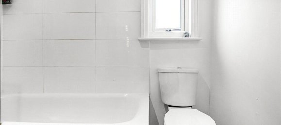 2 bedrooms Apartment in London, United Kingdom No. 8721 15