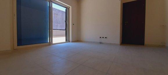 2 rooms Apartment in Giarre, Italy No. 276968 9