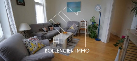 Apartamento de 2 dormitorios en Lille, France No. 270174 2