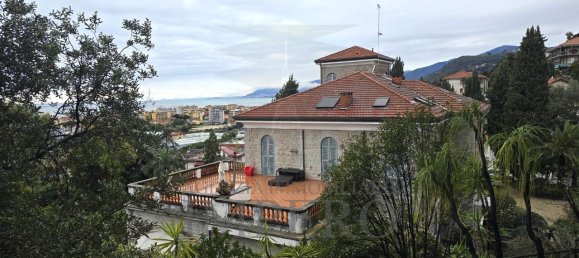5 rooms House in Vallecrosia, Italy No. 152590 12