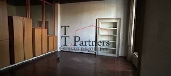 7 bedrooms Apartment in Florence, Italy No. 294409 4