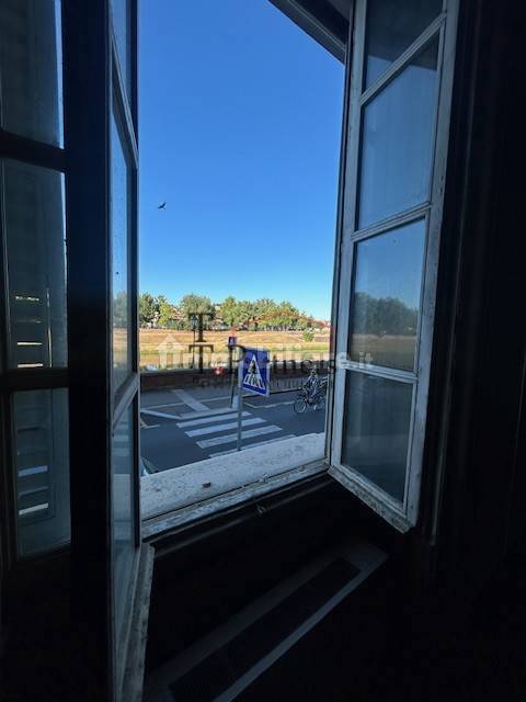 7 bedrooms Apartment in Florence, Italy No. 294409