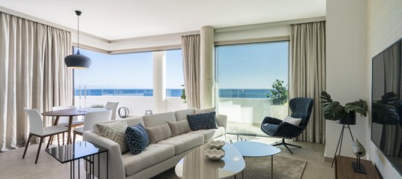 3 bedrooms Apartment in Marbella, Spain No. 90614 3