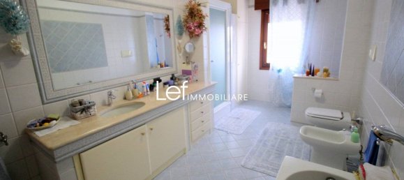 5 bedrooms Villa in Susegana, Italy No. 103065 25