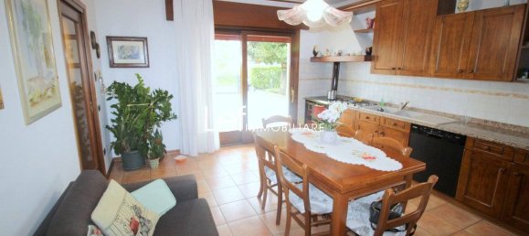 5 bedrooms Villa in Susegana, Italy No. 103065 9