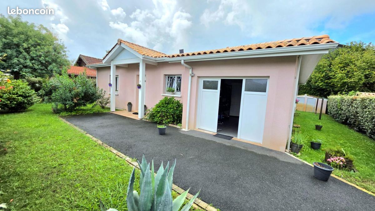 Casa de 3 dormitorios en Andernos-les-Bains, France No. 341235