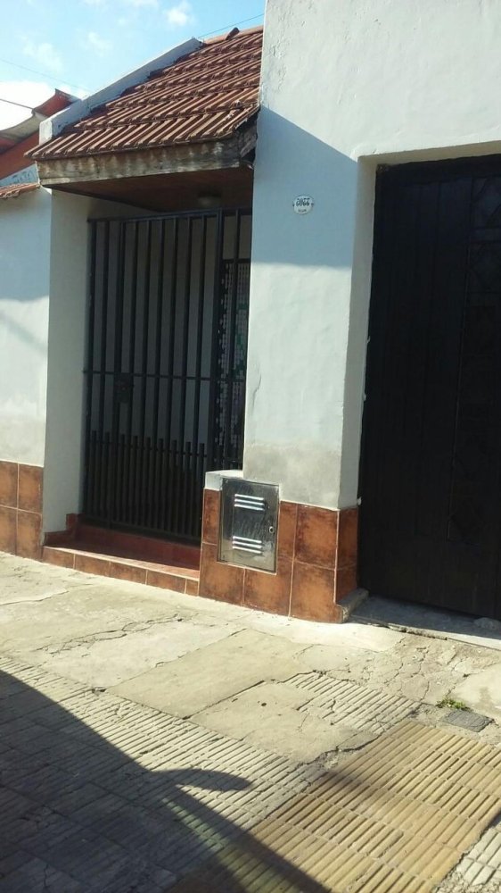 Casa T3 em Lanus, Argentina N.º 12758