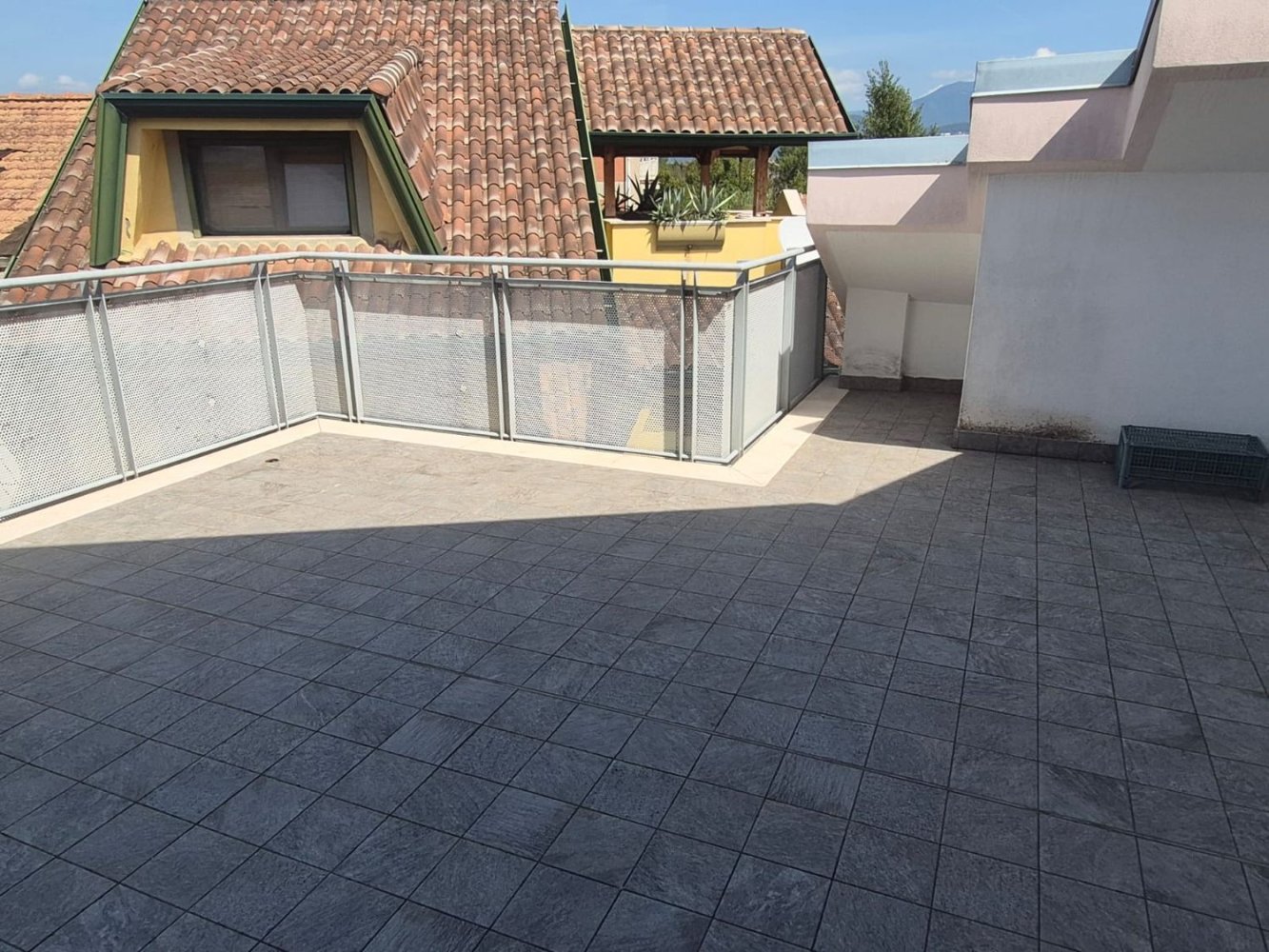 Пентхаус с 3 спальнями в Фрозиноне, Италия № 394714