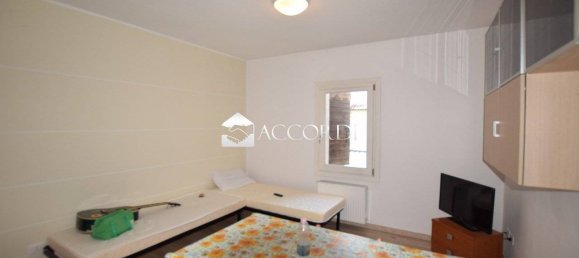 2 bedrooms Apartment in Montebelluna, Italy No. 302461 3