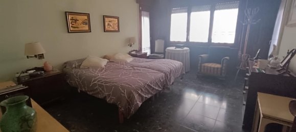 5 bedrooms Apartment in Cornella De Llobregat, Spain No. 18840 32