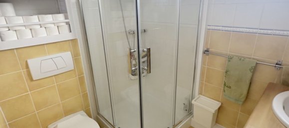 4 Schlafzimmer Haus in Sainte-Savine, France, Nr. 71708 20