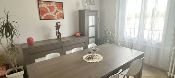4 Schlafzimmer Haus in Sainte-Savine, France, Nr. 71708 3