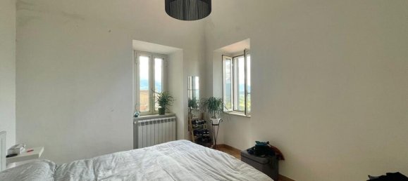 2 bedrooms House in Alvito, Italy No. 56029 10